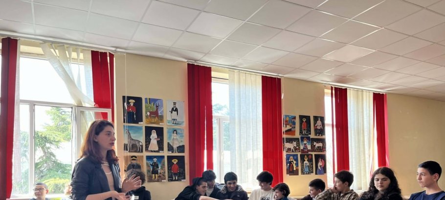 შეხვედრა მოწვეულ ფსიქოლოგთან