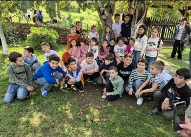 "დასავლეთ საქართველოს კუთხეები"