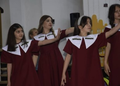 „პატარა ნაბიჯებით დიდი მომავლისკენ“