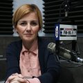 თაფლი და თბილი რძე სპაზმური ხველის მოსახსნელად