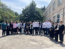 სკოლა „ივერონი“ სტუდენტობას ულოცავს 2024-2025 სასწავლო წლის კურსდამთავრებულებს!