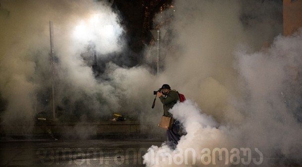 On March 8, 2023, Georgian media representatives suffered injuries
during the rally dispersal on Rustaveli Avenue. Dozens of
journalists and camerapersons were exposed to tear gas deployed by
the riot police to halt a protest. Disturbingly, there was a case
where a gas grenade exploded at the journalist’s feet. While
covering protests, the media representatives faced an assault and
obstruction of professional activities by law enforcement officers,
despite their knowledge about the professional duty of the
journalists.

Law enforcement agencies abused and obstructed the
following media representatives from their journalistic
activities:

• Netgazeti’s journalist, Mikheil Gvadzabia, was physically
assaulted by a special forces officer who kicked and knocked the
phone out of his hand after the journalist told him he was a member
of the press.

• The special forces, by using force, obstructed Publika’s
reporters, Aleksandre Keshelashvili and Basti Mgaloblishvili, from
their journalistic activities.

• The law enforcement officers attacked Formula TV’s journalist,
Tea Tetradze, and cameraman Nika Kokaia, interfering with their
professional activities.

• They physically assaulted Formula TV’s journalist and cameraman,
Giorgi Kvizhinadze and Davit Mania.

• Mediachecker’s editor, Giorgi Gogua, was also physically
assaulted by law enforcement officers. The violence stopped after
he explained that he was a press member.

• Formula TV’s journalist, Salome Chaduneli, was verbally insulted
and interfered with her professional activities.

• Formula TV’s journalist, Nika Sajaia, was physically
assaulted.

• Guria News’s journalist, Merab Tsaava, was hindered in his
professional journalistic activities.

(The list is renewable)

The Georgian Charter of Journalistic Ethics strongly condemns acts
of violence against journalists, gross violations of journalists’
rights, and interference in professional activities.

We call on the authorities to conduct an exhaustive and transparent
investigation to identify and hold responsible law enforcement
officials accountable for the offenses against media
representatives.

The Charter will always protect the rights of journalists and the
high standard of freedom of expression.
