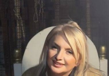 კულტურის ინსტიტუტის  ადმინისტრაცია დაბადების დღეს (13 მარტი) ულოცავს ქალბატონ მანანა ამაშუკელს 