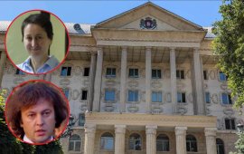 
დღეს, 24 აპრილს, თბილისის საქალაქო სასამართლოს მოსამართლე ლიანა
კაჟაშვილმა „ქართული ოცნების“ პრემიერ მინისტრის, ირაკლი კობახიძის
წინააღმდეგ „ბათუმელები“/„ნეტგაზეთის“ დამფუძნებლისა და დირექტორის,
მზია ამაღლობელის მეორე სარჩელის განხილვაც შეწყვიტა.&nbsp;

&nbsp; &nbsp; &nbsp;
&nbsp; &nbsp; &nbsp; &nbsp; &nbsp; &nbsp; &nbsp; &nbsp; &nbsp;
&nbsp; &nbsp; &nbsp; &nbsp; &nbsp; &nbsp; &nbsp; &nbsp; &nbsp;
&nbsp; &nbsp; &nbsp; &nbsp; &nbsp; &nbsp;
ირაკლი კობახიძის წინააღმდეგ მზია ამაღლობელის პირველი
სარჩელის განხილვა თბილისის საქალაქო სასამართლოს მოსამართლე დავით
აკობიძემ 2025 წლის ნოემბერში&nbsp; 
შეწყვიტა. დავის საგანს ამ შემთხვევაშიც მასობრივი
ინფორმაციის საშუალებებით გავრცელებული, ღირსების, პატივისა და
საქმიანი რეპუტაციის შემლახველი განცხადებების ცილისწამებად აღიარება
წარმოადგენდა.

&nbsp; &nbsp; &nbsp; &nbsp; &nbsp; &nbsp; &nbsp; &nbsp; &nbsp;
&nbsp; &nbsp; &nbsp; &nbsp; &nbsp; &nbsp; &nbsp; &nbsp; &nbsp;
&nbsp; &nbsp; &nbsp; &nbsp; &nbsp; &nbsp; &nbsp; &nbsp;
&nbsp;
მზია ამაღლობელი ირაკლი კობახიძისგან იანვარსა და
აპრილში, ტელეკომპანიების 
„იმედის“, „პირველი
არხისა“ და „რუსთავი
2“-ის ეთერით გავრცელებული ცრუ ინფორმაციის საჯაროდ
უარყოფას ითხოვდა. ამ ეთერების დროს „ქართული ოცნების“ პრემიერ
მინისტრი ირწმუნებოდა, რომ ამაღლობელი „სტიკერებს აკრავდა
პოლიციელებს“, „ის მოქმედებდა, როგორც პარტიული აქტივისტი“,
„კონკრეტულ დაკვეთას ასრულებდა“, „არც კი გამოხატავს სინანულს, არც ის
და არც მისი თანაპარტიელები კოლექტიური ნაცმოძრაობიდან“ და ა.შ.
ამაღლობელმა სასამართლო პროცესის მიმდინარეობისას თქვა,
რომ ეს იყო მცდარი ფაქტების გავრცელება და არა შეფასებითი
განცხადებები:&nbsp;
„საქმეში მოცემული სადავო განცხადებები მხოლოდ
შეფასებითი რომ იყოს და ამას რომ არ ვხედავდე, როგორც განზრახ მცდარი
ფაქტის გავრცელებას, მერწმუნეთ, რაც არ უნდა მორალურად მიუღებელი და
პროვოკაციული ყოფილო, არ მივანიჭებდი ისეთ მნიშვნელობას, რომ
სასამართლომდე მომეტანა ეს დავა“.
„ბათუმელები“/„ნეტგაზეთის“ დამფუძნებლისა და დირექტორის
ერთ-ერთი ადვოკატის, ანა რეხვიაშვილის განმარტებით, სასამართლომ
„ფაქტობრივად, ფორმალურად მოისმინა მხარეების პოზიციები და ძალიან
მოკლედ და მარტივად გამოგვიცხადა, რომ საქმის წარმოებას შეწყვეტდა,
რადგან ირაკლი კობახიძის მიერ გაკეთებული განცხადება ერთი-ერთზე
ინტერვიუს ფარგლებში და არა რაიმე მართლაც პოლიტიკური დებატის
ფარგლებში არის პოლიტიკური დებატის ნაწილი და არ შეიძლება დადგეს ამ
განცხადებების გამო პასუხისმგებლობა“.



დღევანდელ პროცესს არ ესწრებოდა მოპასუხე მხარე - ირაკლი
კობახიძის წარმომადგენელი. მოსამართლემ სხდომის მიმდინარეობისას მზია
ამაღლობელს შუშებით გამოყოფილი ოთახიდან გამოსვლის შესაძლებლობა არ
მისცა და განაცხადა, რომ ამით „თანასწორობისა და შეჯიბრებითობის
პრინციპის დარღვევა არ მომხდარა“.

&nbsp; &nbsp; &nbsp; &nbsp; &nbsp; &nbsp; &nbsp; &nbsp; &nbsp;
&nbsp; &nbsp; &nbsp; &nbsp; &nbsp; &nbsp; &nbsp; &nbsp; &nbsp;
&nbsp; &nbsp; &nbsp; &nbsp; &nbsp; &nbsp; &nbsp; &nbsp;
&nbsp;

მზია ამაღლობელი 1 წელზე მეტია უკანონო პატიმარია. 2025 წლის 6
აგვისტოს, ბათუმის საქალაქო სასამართლოს მოსამართლე ნინო სახელაშვილმა
მას 2-წლიანი პატიმრობა 
მიუსაჯა. „ბათუმელები“/„ნეტგაზეთის” დამფუძნებელსა და
დირექტორს ბათუმის პოლიციის უფროსისთვის, ირაკლი დგებუაძისთვის სილის
გაწვნის გამო პოლიციელზე თავდასხმას ედავებოდნენ, თუმცა მოსამართლემ
ამაღლობელს ბრალი გადაუკვალიფიცირა და ის დამნაშავედ სისხლის
სამართლის კოდექსის 353-ე მუხლის პირველი ნაწილით ცნო. მზია
ამაღლობელისთვის გამოტანილი განაჩენი ძალაში 
დატოვა ქუთაისის სააპელაციო სასამართლომ, უზენაესმა
სასამართლომ კი მისი საჩივარი განსახილველად 
არ მიიღო.&nbsp;
ადამიანის უფლებათა ევროპულმა სასამართლომ
დაარეგისტრირა
მზია ამაღლობელის მესამე საჩივარიც, რომელიც 2025 წლის 12 იანვარს
ამაღლობელის მიმართ განხორციელებულ არასათანადო მოპყრობას და ამ
საქმის არაეფექტიან გამოძიებას ეხება. სტრასბურგის სასამართლოში
„საქართველოს ახალგაზრდა იურისტთა ასოციაციას“ გასაჩივრებული აქვს
მზია ამაღლობელის კიდევ 2 საქმე. პირველ საქმეზე, რომელ ამაღლობელის
მიმართ აღკვეთის ღონისძიების სახით პატიმრობის უკანონო გამოყენებას
ეხება, საიამ წერილობითი შეპასუხება სახელმწიფოს პოზიციაზე უკვე
წარადგინა. მეორე საქმის საჩივარი კი, რომელიც მზია ამაღლობელის
ადმინისტრაციულ დაკავებას და მასთან დაკავშირებულ დარღვევებს
უკავშირდება, ასევე, დარეგისტრირებულია.
