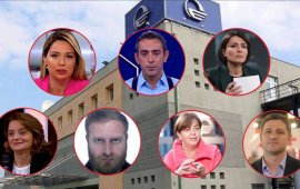 &nbsp;
დიდი ბრიტანეთის მიერ სანქცირებულ „იმედს“ სამეთვალყურეო
საბჭოში ახალი წევრები ჰყავს. რეგისტრირებულ მონაცემებში ცვლილების
რეგისტრაციისთვის არხის გენერალურმა დირექტორმა, მაკა ლომიძემ საჯარო
რეესტრის ეროვნულ სააგენტოს 13 მარტს 
მიმართა.&nbsp;
საჯარო რეესტრისთვის წარდგენილი 12 მარტის სამეთვალყურეო
საბჭოს სხდომის ოქმის მიხედვით, საბჭოს ახალმა შემადგენლობამ
სამთავრობო ტელეკომპანია „იმედის“ სამეთვალყურეო საბჭოს თავმჯდომარედ
ირაკლი ჩიხლაძე აირჩია, მის მოადგილედ კი - ნათია
სონღულაშვილი.&nbsp;
ტელეკომპანიის განახლებულ სამეურვეო საბჭოში ახლა 7
წევრია:&nbsp;

ირაკლი ჩიხლაძე - „იმედის კვირის“
წამყვანი და ტელეკომპანიის მფლობელი კომპანიის 10%-იანი წილის
მფლობელი. სამეთვალყურეო საბჭოს თავმჯდომარე.
ნათია სონღულაშვილი - „იმედის“
საინფორმაციო სამსახურის უფროსი, ტელეკომპანიის სამეთვალყურეო საბჭოს
თავმჯდომარის მოადგილე და ტელეიმედის მფლობელი კომპანიის 10%-იანი
წილის მფლობელი.
მაგდალინა ანიკაშვილი - „იმედი
LIVE“-ისა და „ღია ეთერის“ წამყვანი.
მარიამ ლომიძე - ტელეკომპანიის
გენერალური დირექტორი. ის „იმედის“ მფლობელი კომპანიის - „ჯორჯიან
მედია პროდაქშენ გრუპის“ დირექტორიცაა და მის 10%-საც ფლობს.
ვასილ კალანდარიშვილი - „იმედის“
ფინანსური დირექტორი და ტელეიმედის მფლობელი კომპანიის 10%-იანი წილის
მფლობელი.
მაია ჩიგოშვილი - „იმედის“ პროგრამების
ხელმძღვანელი და ტელეკომპანიის მფლობელი კომპანიის 10%-იანი წილის
მფლობელი.
ილია მიქელაიშვილი - ფლობს „იმედის“
მფლობელი კომპანიის 50%-იან წილს.

რეესტრისთვის წარდგენილი კიდევ ერთი დოკუმენტით, 12
მარტს, „იმედის“ 100%-იანი წილის მესაკუთრემ, „ჯორჯიან მედია
პროდაქშენ გრუპმა“, სამეთვალყურეო საბჭოს შემადგენლობის გარდა,
„ტელეიმედის“ განთავსებული კაპიტალი 30 002 000 ლარის ოდენობით
განსაზღვრა, დამტკიცდა ახალი წესდებაც.&nbsp;
25 თებერვლიდან „იმედის“ სამეთვალყურეო საბჭოში მხოლოდ
ერთი წევრი, ტელეკომპანიის დირექტორი მაკა ლომიძე იყო.&nbsp;
დიდი ბრიტანეთის მიერ „იმედის“ 
დასანქცირებიდან მეორე დღეს, 25 თებერვალს,
„იმედის“ ყოფილმა მფლობელმა და სამეთვალყურეო საბჭოს თავმჯდომარემ,

ირაკლი რუხაძემ და საბჭოს სამმა წევრმა: 
დავით შონიამ, 
გიორგი კალანდარიშვილმა და 
გიორგი ბახტაძე საჯარო რეესტრის ეროვნულ სააგენტოს
განცხადებებით მიმართეს, სამეთვალყურეო საბჭოს წევრის პოზიციების
დატოვების შესახებ აცნობეს და არხის რეგისტრირებულ მონაცემებში
ცვლილებების დაჩქარებული წესით ასახვა 
სთხოვეს.&nbsp;
საჯარო რეესტრში წარდგენილი დოკუმენტების მიხედვით,
გადადგომის შესახებ მათი იდენტური განცხადებები 6 თებერვლით
თარიღდება. ისინი ამ განცხადებებში „იმედის“ გენერალურ დირექტორს
სწერენ, რომ „კომპანიის მფლობელობის ცვლილებასთან დაკავშირებით“,
პირადი განცხადების საფუძველზე სამეთვალყურეო საბჭოს წევრის პოზიციის
დატოვების გადაწყვეტილება მიიღეს.&nbsp;
რეესტრმა სამთავრობო ტელეკომპანია „იმედის“
სამეთვალყურეო საბჭოდან თავმჯდომარის, ირაკლი რუხაძისა და საბჭოს სამი
წევრის: დავით შონიას, გიორგი კალანდარიშვილისა და გიორგი ბახტაძის
წასვლა რამდენიმე საათში დაარეგისტრირა.&nbsp;

რა მოხდა 6
თებერვალს?&nbsp;

„ჩემს პარტნიორებთან გრძელი და დაძაბული კონსულტაციების
შემდეგ, გადავწყვიტეთ, რომ დღევანდელ სიტუაციაში, ყველაზე გონივრული
გამოსავალი არის ჩვენი „იმედთან“ დამშვიდობება“, - ამ დღეს „იმედმა“
„ჰანიველ პარტნერსის“ ტელეკომპანიიდან გასვლის შესახებ ირაკლი რუხაძის
განცხადება გაავრცელა.&nbsp;
რუხაძე წერდა, რომ ახალი მფლობელის პოვნა, „რომელიც ერთი
მხრივ ითავებდა „იმედის“ დაფინანსებას საბიუჯეტო დანაკლისის
შემთხვევებში და ასევე დათანხმდებოდა, შეენერჩუნებინა არსებული
მენეჯმენტის აქტიური როლი სარედაქციო პოლიტიკაში“ ადვილი არ
იყო.&nbsp;
„იმედის“ მფლობელი კომპანია - „ჯორჯიან მედია პროდაქშენ
გრუპი“ სიმბოლურ ფასად, 1000 ლარად ილია მიქელაიშვილის კომპანიამ,
„პრაიმ მედია გლობალმა“ 30 იანვარს იყიდა და იკისრა ვალდებულება, რომ
მის 50%-იან წილს ტელეკომპანიის წარმომადგენლებს გადასცემდა. „ჯორჯიან
მედია პროდაქშენ გრუპის“ 10-10%-იანი წილი ნათია სონღულაშვილმა,
ირაკლი ჩიხლაძემ, მარიამ ლომიძემ, მაია ჩიგოშვილმა და ვასილ
კალანდარიშვილმა სიმბოლურ ფასად, 100-100 ლარად 10 თებერვალს

იყიდეს. „ჯორჯიან მედია პროდაქშენ გრუპი“ ფლობს კიდევ 8
სხვა კომპანიას, მათ შორის, „რადიო იმედსა“ და GDS TV-ის.&nbsp;
ნასყიდობის ხელშეკრულებით, ილია მიქელაიშვილის კომპანიამ
იკისრა ვალდებულებაც, რომ „ჯორჯიან მედია პროდაქშენ გრუპის“ შვილობილი
კომპანიების ეთერი არ იქნება გამოყენებული/მიმართული გამყიდველისა და
მასთან დაკავშირებული პირების/კომპანიების საწინააღმდეგოდ.&nbsp;
----------------------------------------
„იმედი“, პროპაგანდისტულ ტელეკომპანია POSTV-სთან ერთად,
დიდმა ბრიტანეთმა 24 თებერვალს 
დაასანქცირა. ორივე ტელევიზიის შემთხვევაში სანქციის
მიზეზად რუსეთის მიერ უკრაინაში სრულმასშტაბიანი შეჭრის შესახებ
განზრახ გავრცელებული შეცდომაში შემყვანი ინფორმაციებია დასახელებული.
მათთვის დაკისრებული სანქციების სიაში კი წერია: აქტივების გაყინვა,
სანქციები ტრასტის სერვისებისთვის, დირექტორის დისკვალიფიკაცია.
POSTV-ის 52%-იანი წილის მფლობელი პარლამენტარი, „ხალხის
ძალის“ წევრი ვიქტორ ჯაფარიძეა. მან დასანქცირებამდე, 28 იანვარს,
თავისი წილი მართვაში კასპის მერის ყოფილ მოადგილეს, ზაზა მარიდაშვილს

გადასცა. ჯაფარიძემ POSTV-ის საკონტროლო წილი 2022 წლის
3 ოქტომბერს ჯამში 520 000 ლარად 
იყიდა. არხის დანარჩენ 24-24%-იან წილებს თემურ
ჭარელაშვილი და შალვა რამიშვილი ფლობენ.&nbsp;


