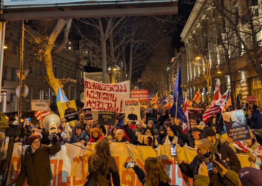 მზია ამაღლობელის გათავისუფლების მოთხოვნით თბილისში მარში გაიმართა