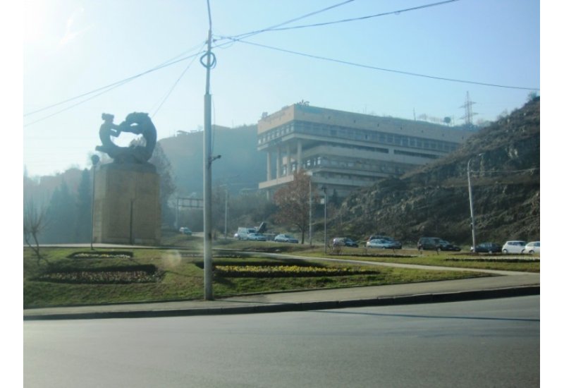 «Construction of the Marshal Gelovani Avenue and Mtkvari River Right Bank Intersection“