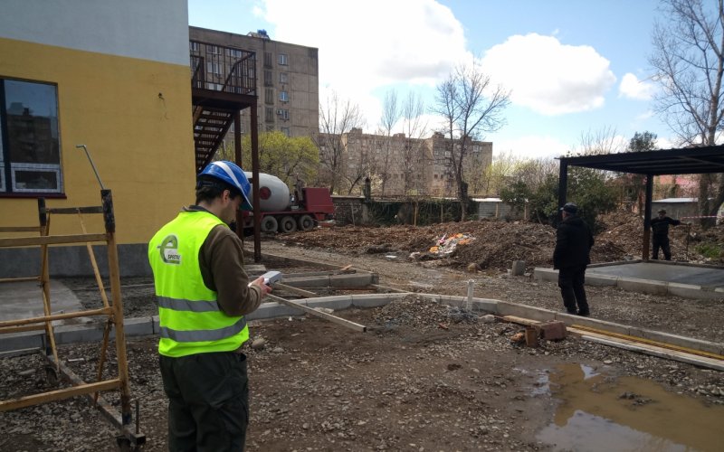 Measurement of environmental qualitative parameters on the construction site of the kindergarten in the Kutaisi, Auto factory Settlement
